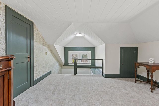426 E NORTH LAKE STREET, Hancock, WI 54943
