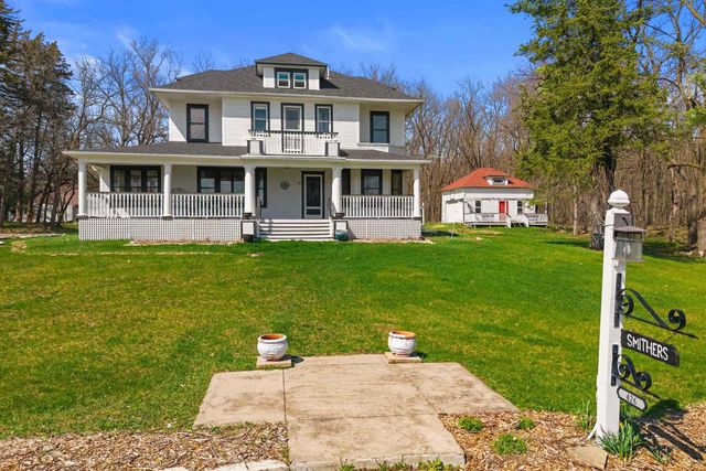 426 E NORTH LAKE STREET, Hancock, WI 54943