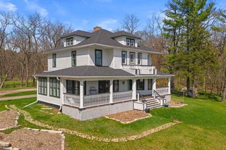 426 E NORTH LAKE STREET, Hancock, WI 54943