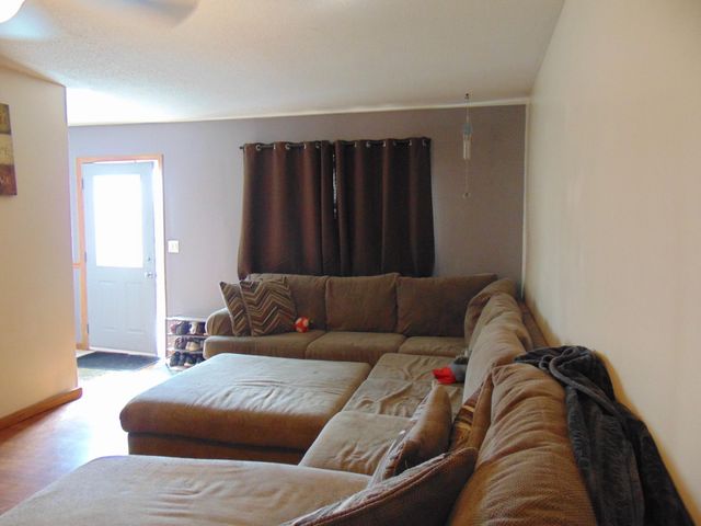 2303 S 12TH Street, Council Bluffs, IA 51501