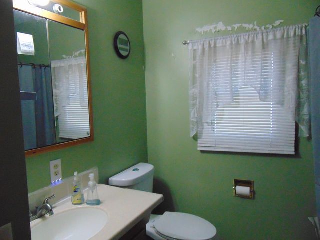2303 S 12TH Street, Council Bluffs, IA 51501
