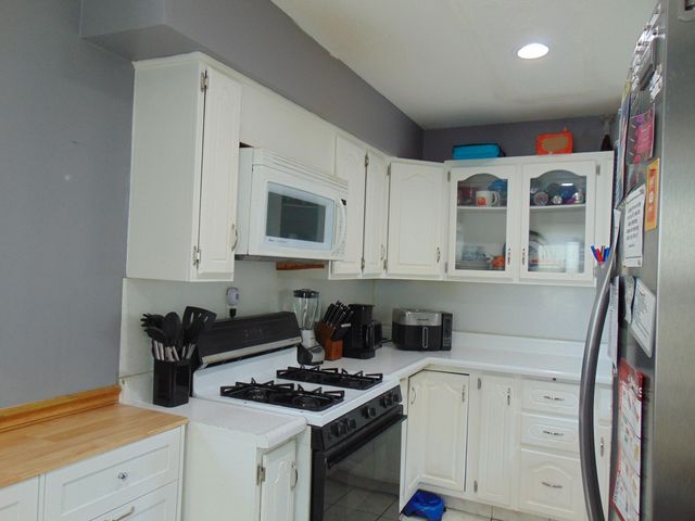 2303 S 12TH Street, Council Bluffs, IA 51501