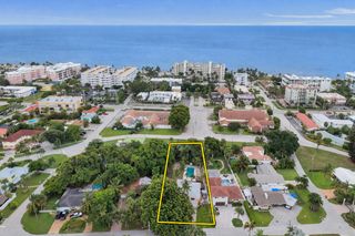 460 SE 18TH Avenue, Deerfield Beach, FL 33441