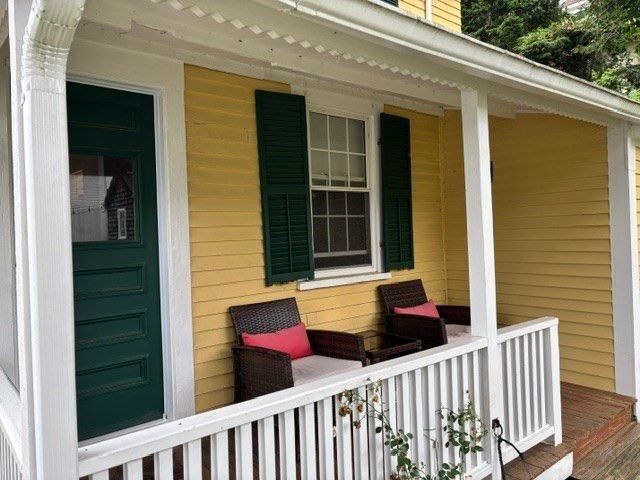 1 Sagamore St, Plymouth, MA 02360