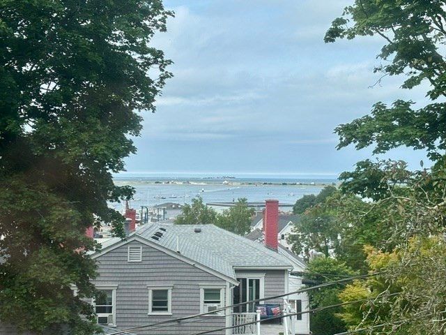 1 Sagamore St, Plymouth, MA 02360
