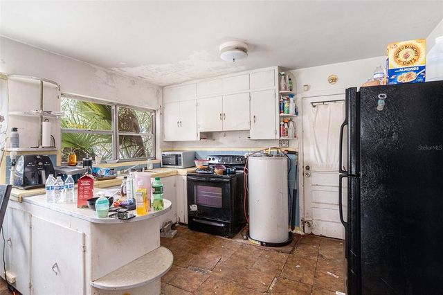 911 E 31ST AVENUE, Tampa, FL 33603