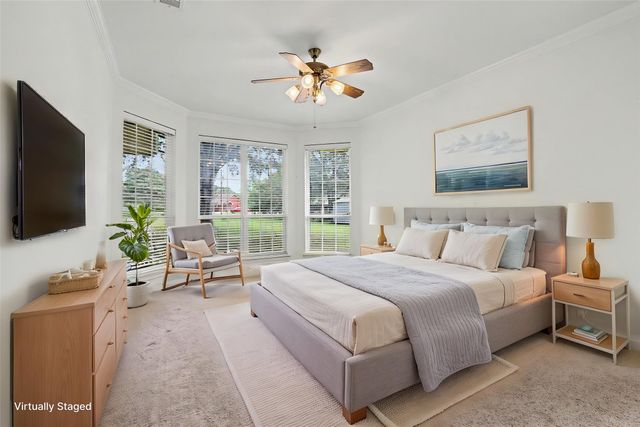 2811 N Shore Drive, Bonham, TX 75418