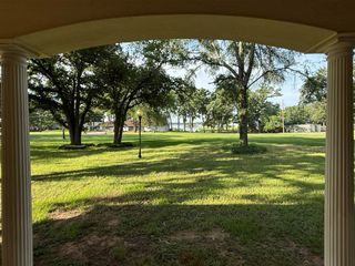 2811 N Shore Drive, Bonham, TX 75418