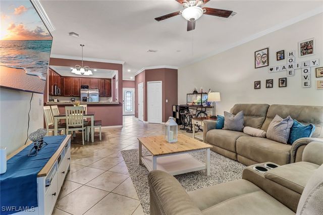 2722 Citrus ST, Naples, FL 34120