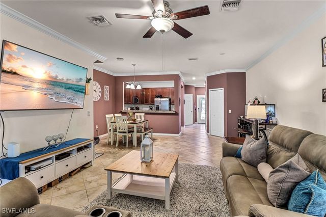 2722 Citrus ST, Naples, FL 34120