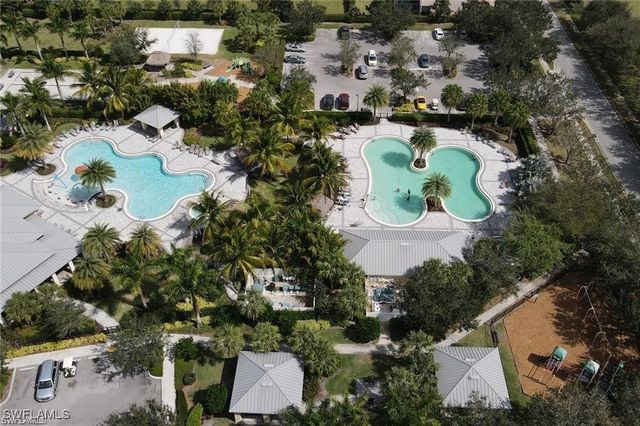 2722 Citrus ST, Naples, FL 34120