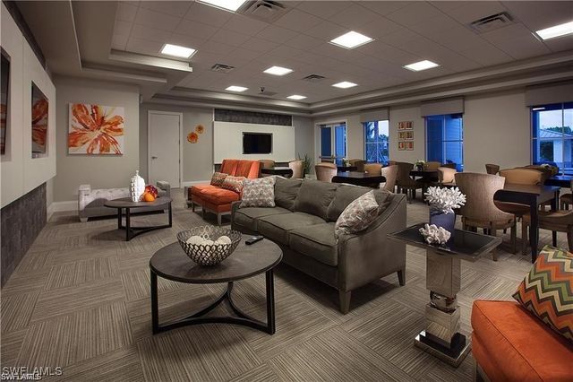 2722 Citrus ST, Naples, FL 34120