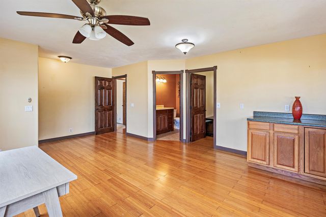 31 Pualu Loop, Lahaina, HI 96761