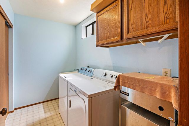 31 Pualu Loop, Lahaina, HI 96761