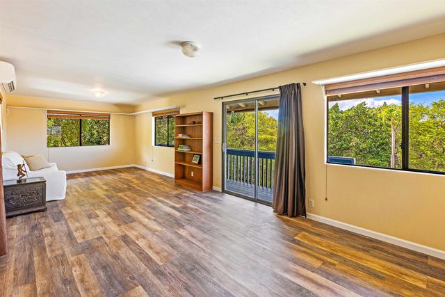 31 Pualu Loop, Lahaina, HI 96761