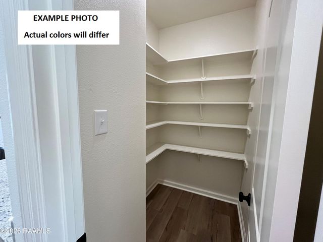 7376 Alley Oak Lane, Maurice, LA 70555