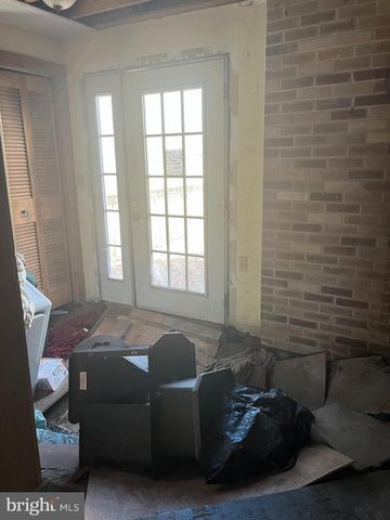 1165 APPLE RD, Quakertown, PA 18951