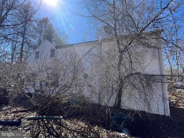 1165 APPLE RD, Quakertown, PA 18951