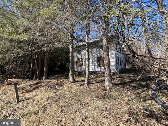 1165 APPLE RD, Quakertown, PA 18951