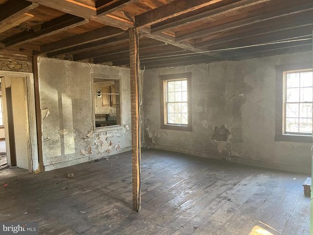 1165 APPLE RD, Quakertown, PA 18951