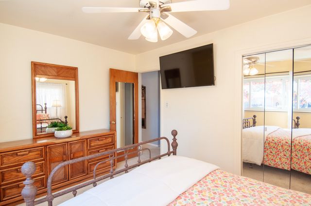 2913 Palomas Drive NE, Albuquerque, NM 87110