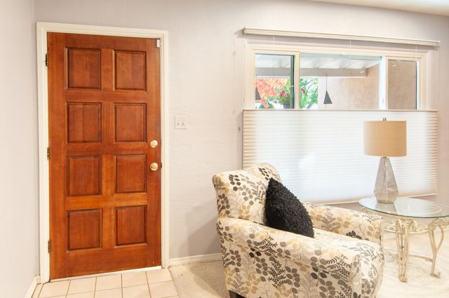 2913 Palomas Drive NE, Albuquerque, NM 87110