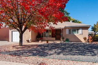 2913 Palomas Drive NE, Albuquerque, NM 87110