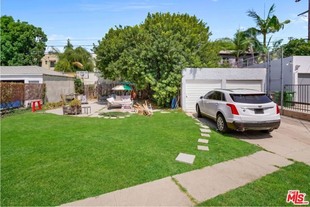 5101 W 21st Street, Los Angeles, CA 90016