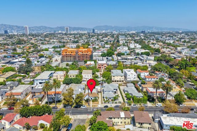 5101 W 21st Street, Los Angeles, CA 90016