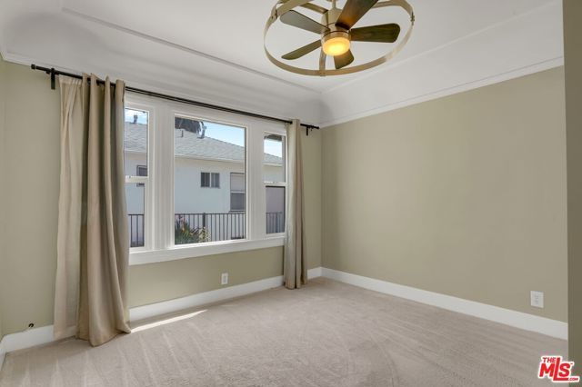 5101 W 21st Street, Los Angeles, CA 90016