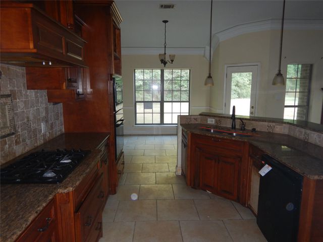 5268 Dalewood Drive, Shreveport, LA 71107