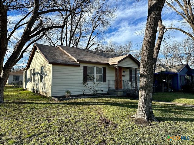 1002 N 12, Temple, TX 76504