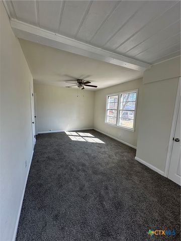 1002 N 12, Temple, TX 76504