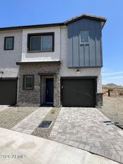28021 N 28TH Avenue, Phoenix, AZ 85085