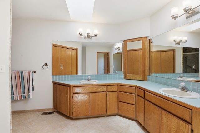 6218 S Thor Ct, Spokane, WA 99223