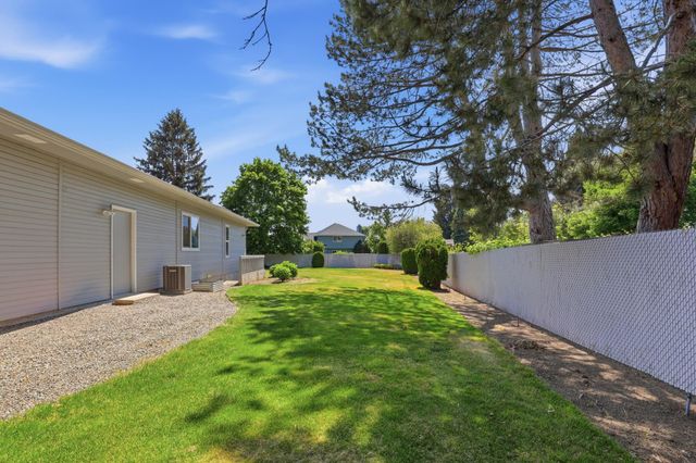 6218 S Thor Ct, Spokane, WA 99223