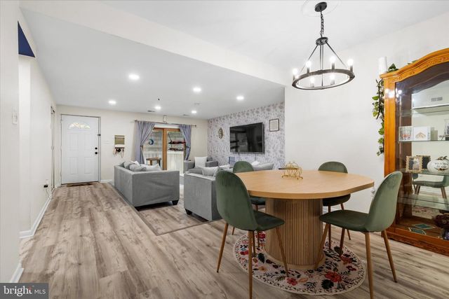 12799 CARA DR, Woodbridge, VA 22192