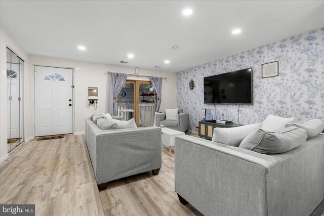 12799 CARA DR, Woodbridge, VA 22192