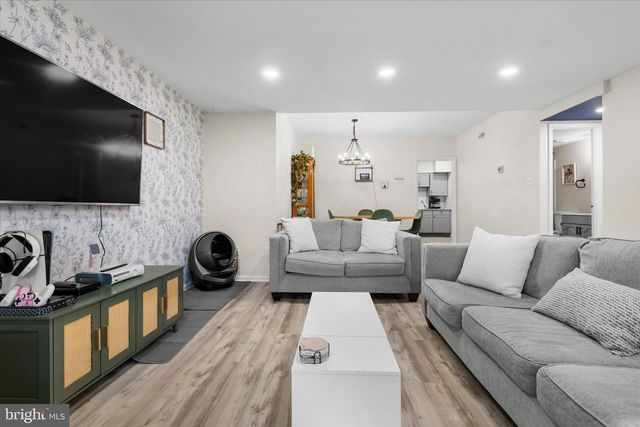 12799 CARA DR, Woodbridge, VA 22192