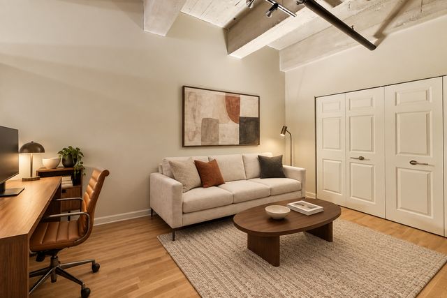 400 W ONTARIO Street 502, Chicago, IL 60654
