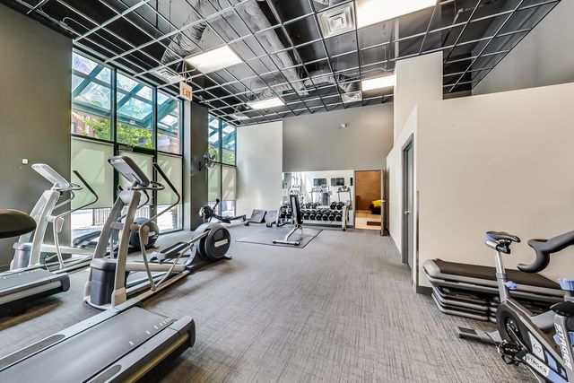 400 W ONTARIO Street 502, Chicago, IL 60654