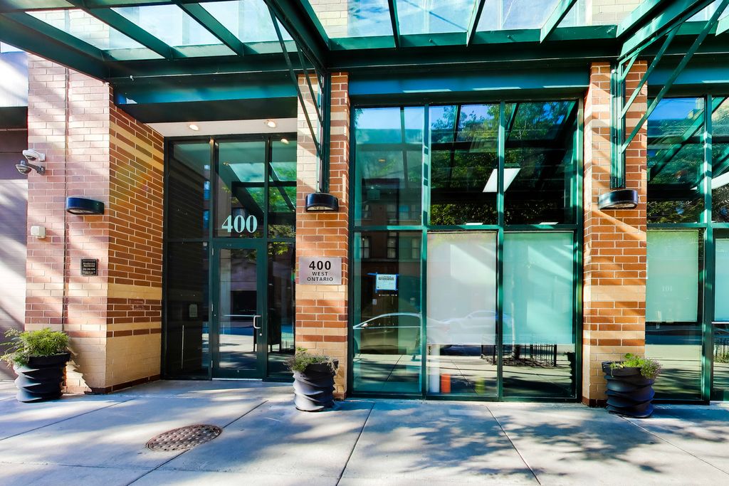 400 W ONTARIO Street 502, Chicago, IL 60654 — photo 2