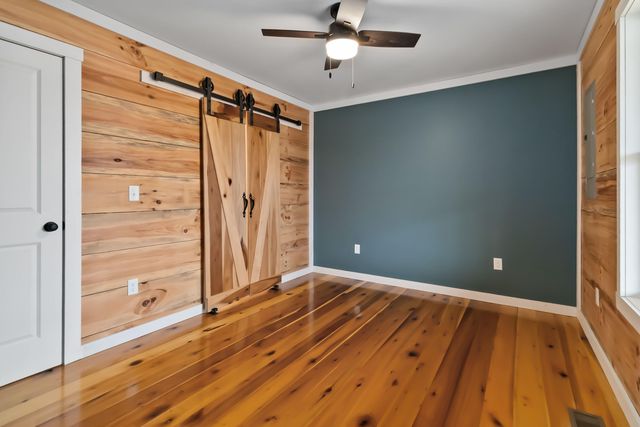 394 Pumpkin Creek Circle, Jamestown, KY 42629