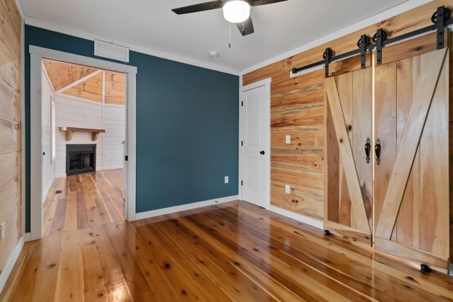 394 Pumpkin Creek Circle, Jamestown, KY 42629