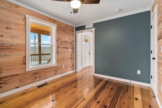 394 Pumpkin Creek Circle, Jamestown, KY 42629