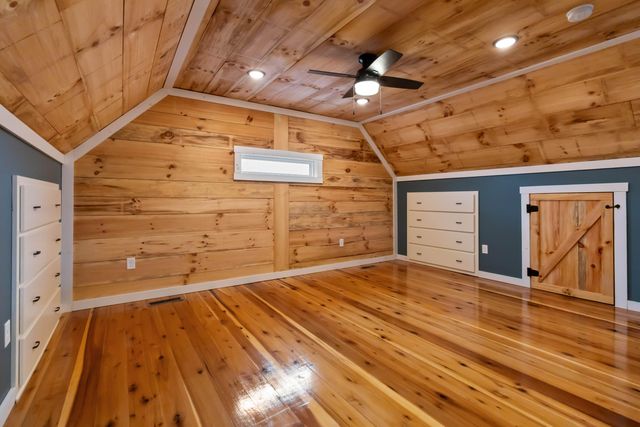 394 Pumpkin Creek Circle, Jamestown, KY 42629