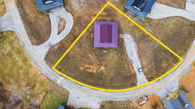 394 Pumpkin Creek Circle, Jamestown, KY 42629