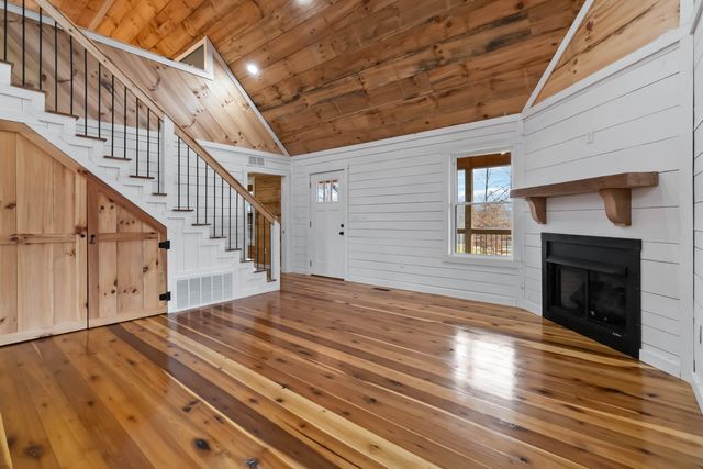 394 Pumpkin Creek Circle, Jamestown, KY 42629