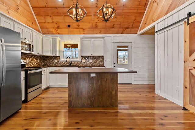 394 Pumpkin Creek Circle, Jamestown, KY 42629