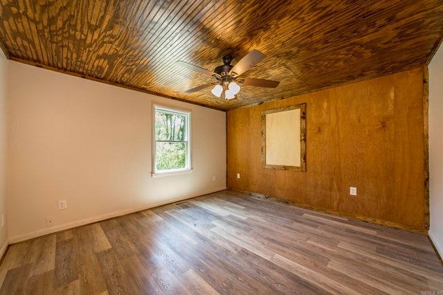 207 Old 216 Spur Road, Perryville, AR 72126